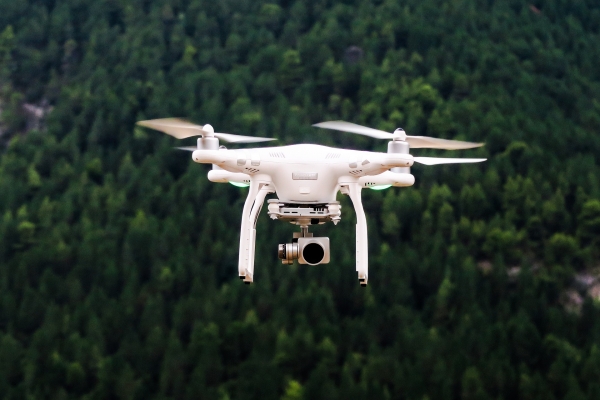 ACHTUNG: Neue gesetzliche Regelung für Verwendung von Drohnen!